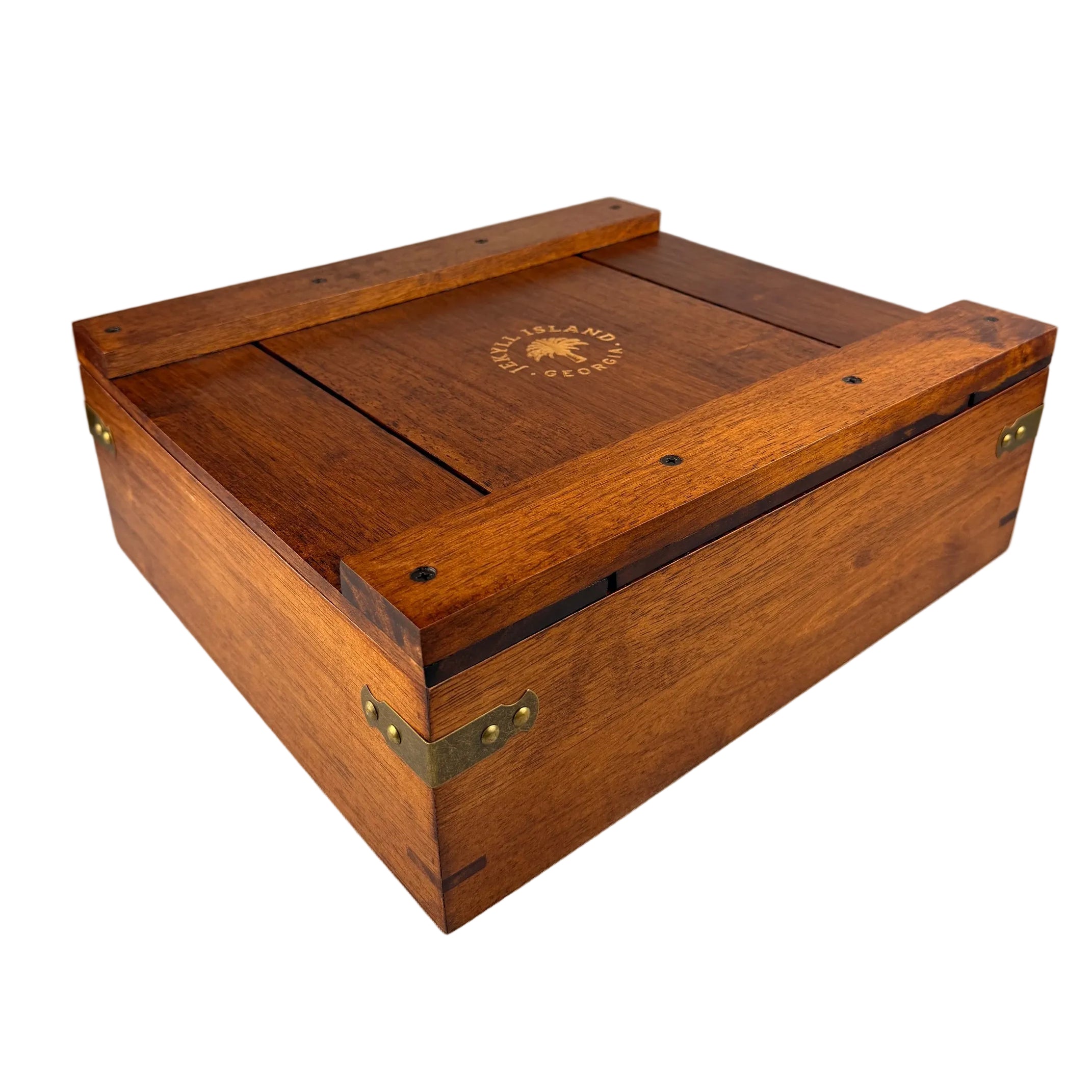 31•81 Jekyll Island Whiskey Box Decanter Set